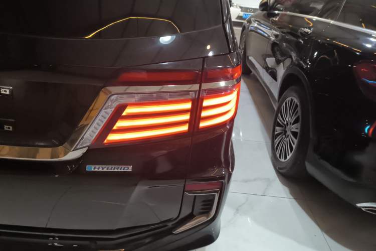 Used Honda Elysion 2019 2.0L Hybrid Luxury Edition