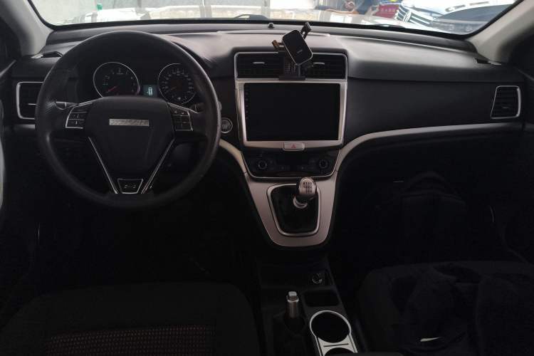 Used Haval M6 2019 1.5T Manual Two-Wheel Drive Urban Version China VI Standard
