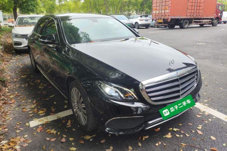 Used Mercedes-Benz E-Class 2019 E 260 L Sport Edition Front Right 45 Deg