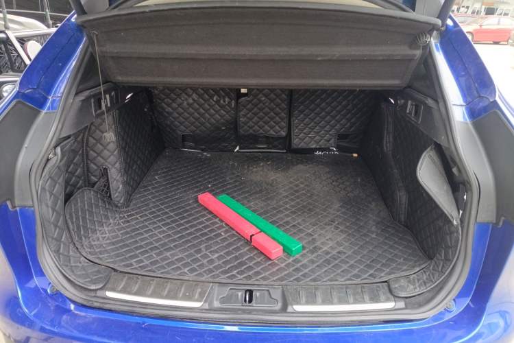 Used Jaguar F-PACE 2020 2.0T Urban Deluxe Edition
