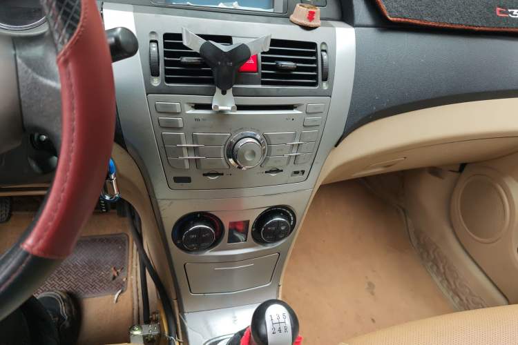 Used Great Wall C30 2012 1.5L Manual Luxury Version Audio And AC Panel
