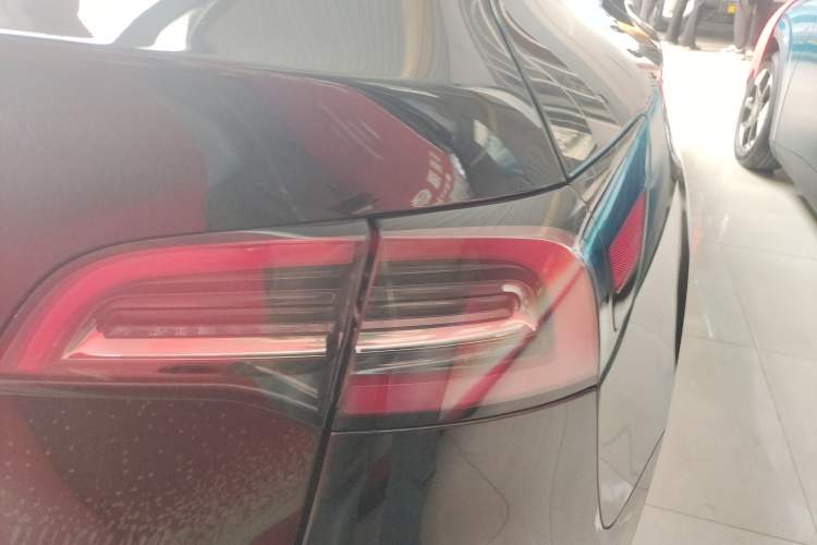 Used Tesla Model Y 2022 Revised Version Rear-Wheel Drive Right Rear Taillight