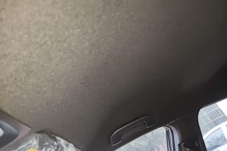 Used Toyota Corolla Cross 2026 Model 2.0L Smart Electric Hybrid Dual-Engine Pioneer Edition
