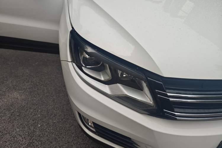 Used Volkswagen Tiguan L 2016 300TSI Automatic Two-Wheel Drive Comfort Edition