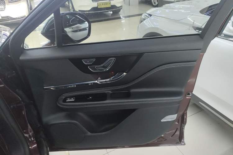 Used Lincoln Corsair 2022 2.0T Two-Wheel Drive Deluxe Edition