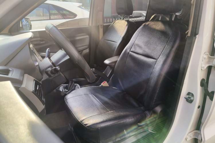 Used Wuling Hongguang 2019 1.5L S Standard Version China VI LAR