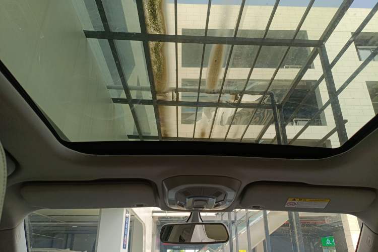 Used Zotye Domy X7 2017 Upgraded Edition 1.8T DCT Huashan Model