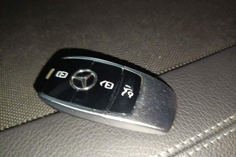 Used Mercedes-Benz E-Class 2019 Restyled E 300 L Sport Luxury Edition
