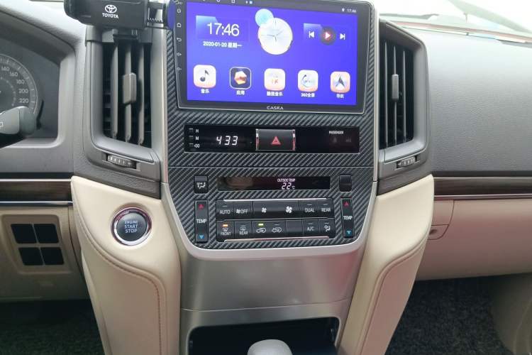 Used Toyota Land Cruiser  Audio And AC Panel