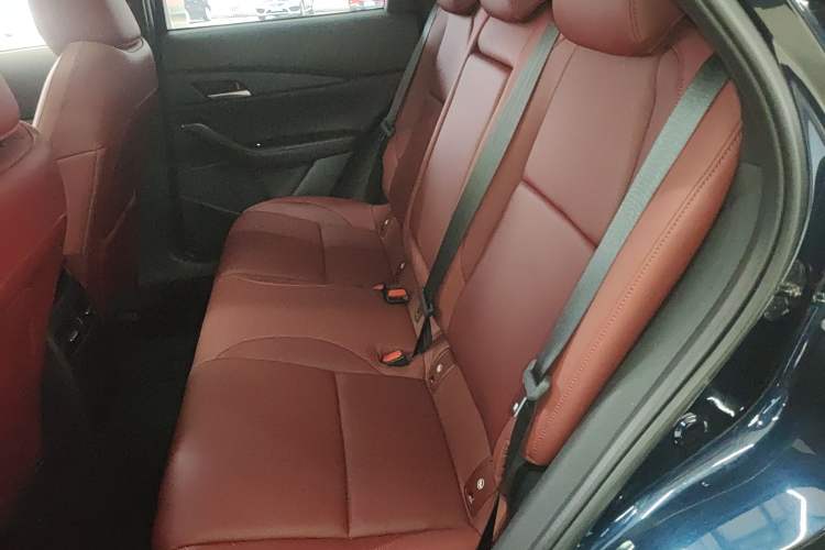 Used Mazda CX-30 2024 2.0L Automatic Joyful Edition
