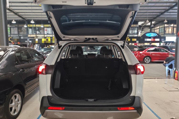 Used Toyota RAV4 2020 2.0L CVT Two-Wheel Drive Fashion Edition