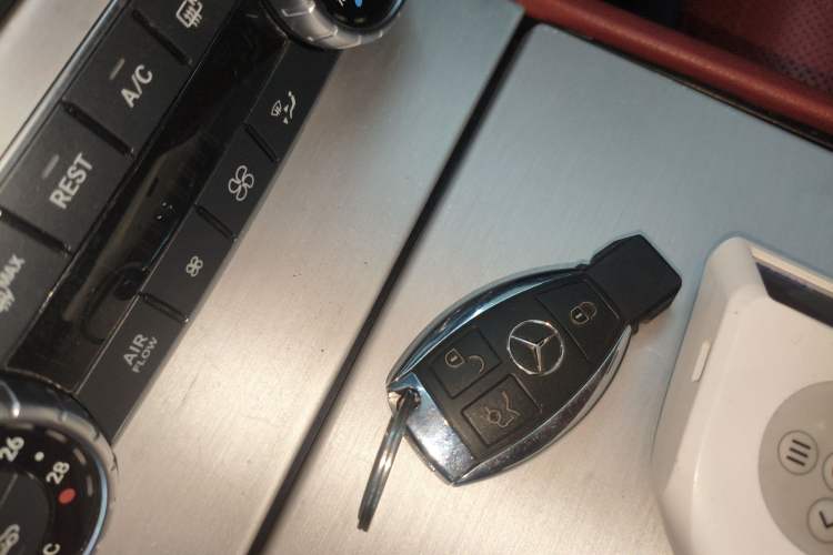 Used Mercedes-Benz SL-Class 2017 SL 400 Interior 1