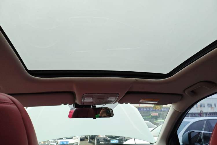 Used Dongfeng Fengon 580 2022 1.5T Automatic Enjoyment Model