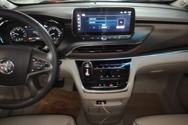 Used Buick GL8 2023 Land Executive Class 652T Luxury Model