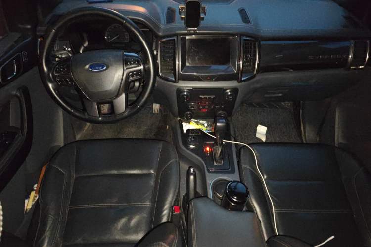 Used Ford Everest 2016 2.0T Gasoline Automatic 4x4 Flagship Edition