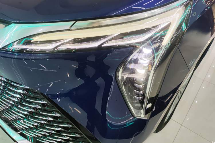 Used Buick Century 2023 2.0T Six-Seater Yinshi Edition
