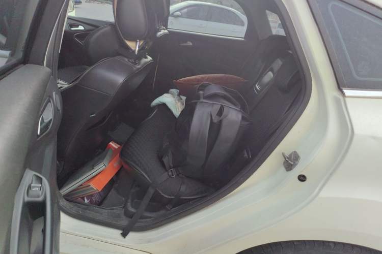 Used Ford Focus 2012 Hatchback 2.0L Automatic Luxury Sport Model