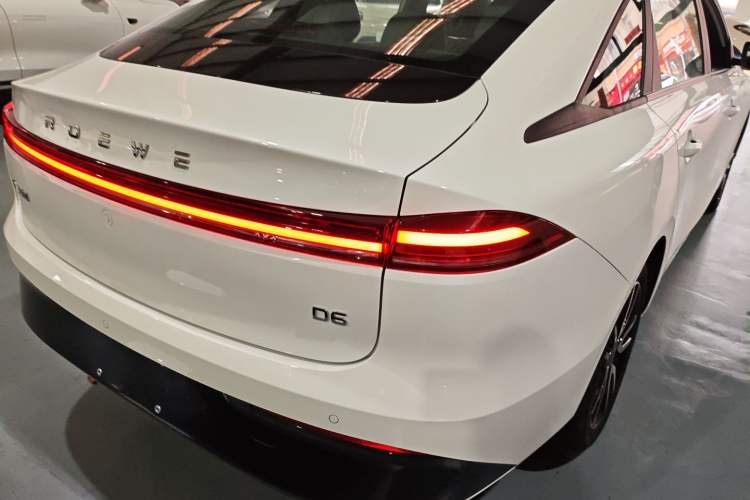 Used Roewe D6 2025 450km Deluxe Edition