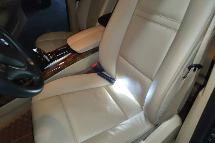 Used BMW X5 2011 xDrive35i Luxury Model Left Front Seat