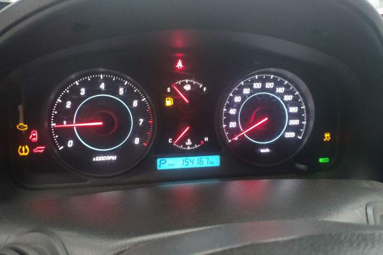 Used Chevrolet Captiva 2012 2.4L 4x4 Luxury Edition 5 Seats Instrument Cluster