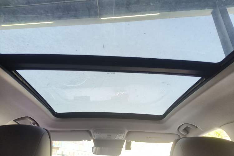 Used Hongqi HS5 2023 2.0T Four-Wheel Drive Flagship Pro Edition Headliner