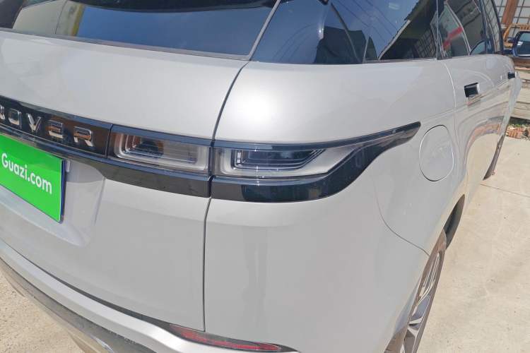 Used Land Rover Range Evoque 2022 Aurora L 249 PS R-Dynamic Luxury Edition Exterior 3