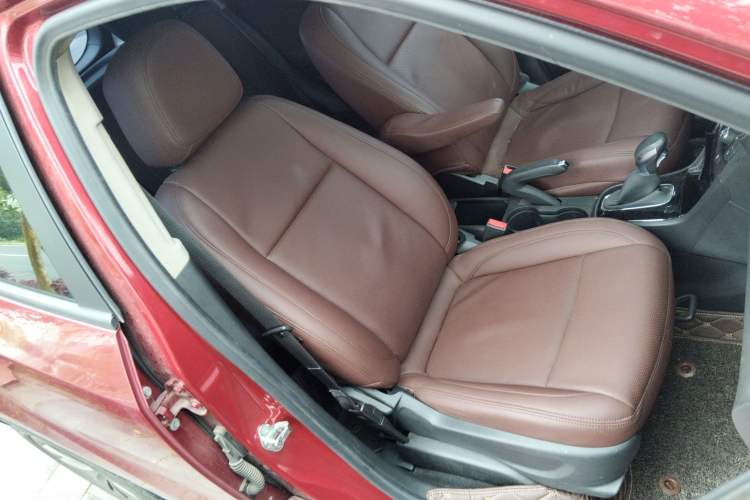 Used Buick Encore 2017 18T Automatic Two-Wheel Drive Urban Leading Model Right Front Seat