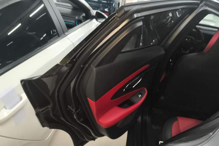 Used Changan UNI-T 2020 1.5T Prestige Version