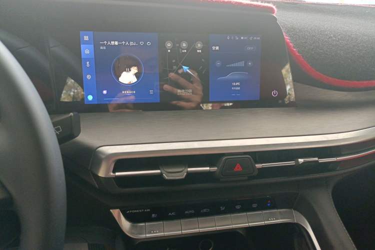 Used CHANGAN CS35PLUS 2022 Blue Whale NE 1.4T DCT Luxury Model