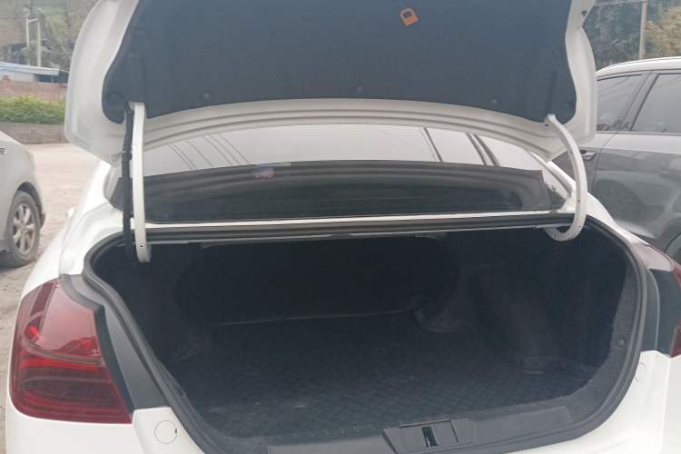 Used Geely Auto Emgrand 2020 1.5L CVT Upward Version