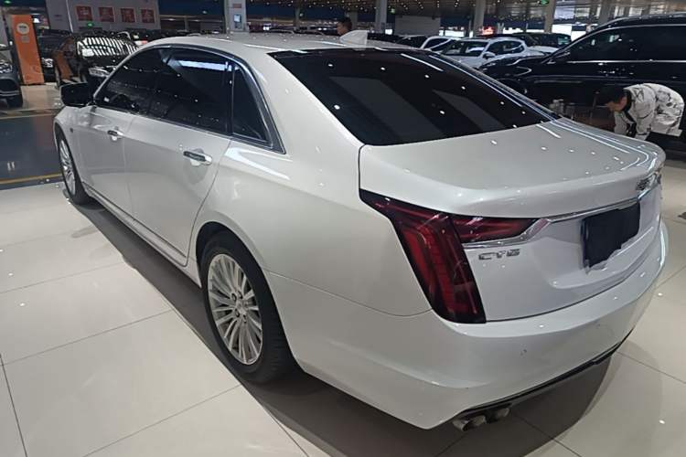 Used Cadillac CT6 2019 28T Fashion Edition
