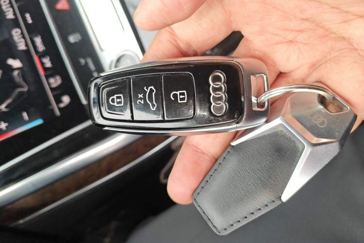 Used Audi Q7 2023 45 TFSI quattro S line Sport model