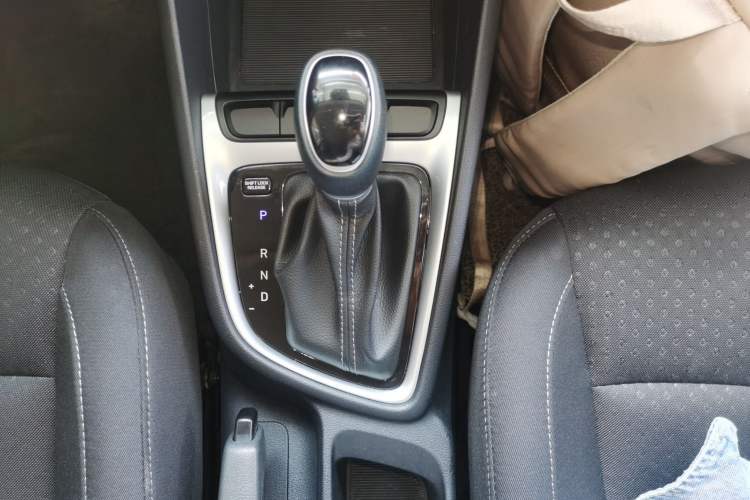 Used Hyundai Celesta 2018 1.6L Automatic GL Enjoyment Edition China VI compliant