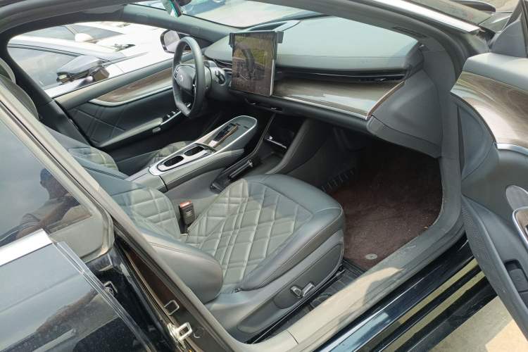 Used CHANGAN NEVO A07 2024 All-Electric "True Fragrance" Edition 515 Luxurious Model 58.9 kWh Right Front Seat