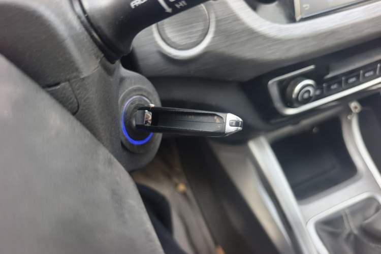 Used Geely Auto Vision X3 2017 1.5L Manual Luxury Model
