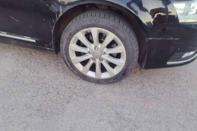 Used Audi A6L 2011 2.4L Technology Edition Right Front Wheel Hub