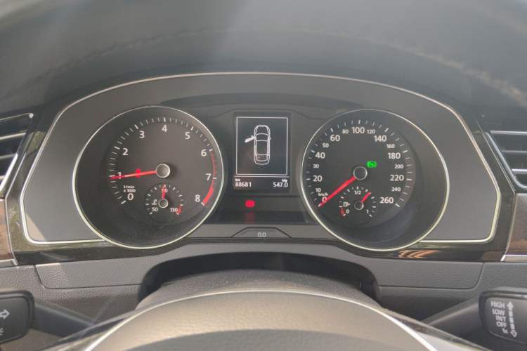 Used Volkswagen Magotan 2019 330TSI DSG Luxury Model China V Standard
