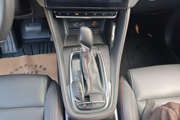 Used MG ZS 2020 180 DVVT Automatic Lite Gear Lever