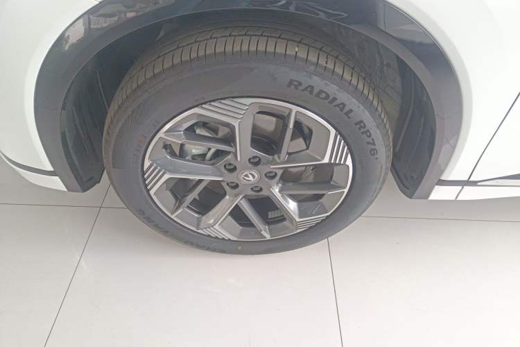 Used CHANGAN CS75 PLUS 2025 4th Generation 1.5T New Blue Whale Smart Luxury Edition