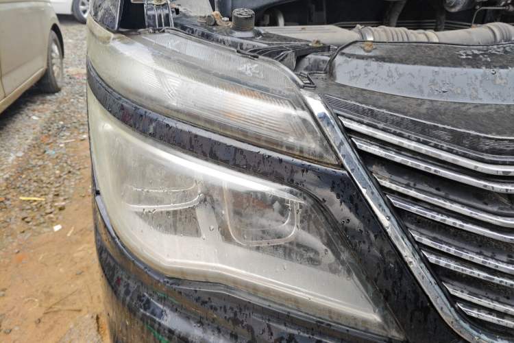 Used FORTHING Lingzhi 2017 M5 1.6L Comfort Model
