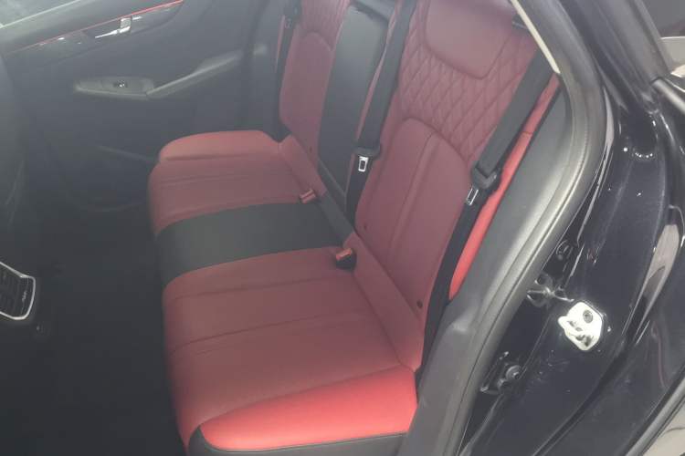 Used Dongfeng Aeolus Yixuan MAX 2021 1.5T Ultra-Stylish Trendsetter Edition