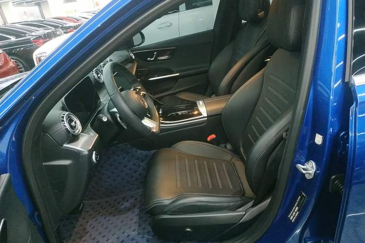 Used Mercedes-Benz C-Class 2022 Restyled C 260 L Sport Edition Left Front Seat