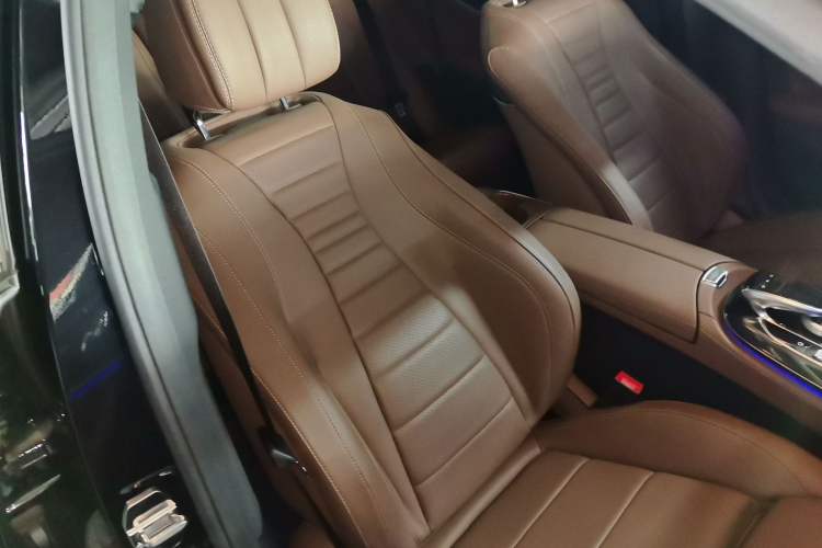 Used Mercedes-Benz E-Class 2016 E 200 L Sport Edition Right Front Seat