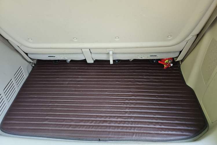 Used Buick GL8 2021 Land Cruiser Executive Class 652T Smart Luxury Model