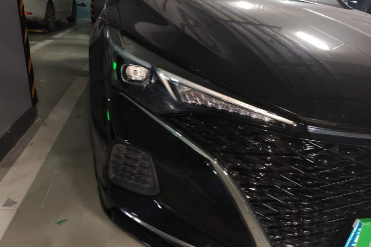 Used CHANGAN Eado 2020 PLUS Blue Whale NE 1.4T GDI DCT Prestige Model Right Front Headlight