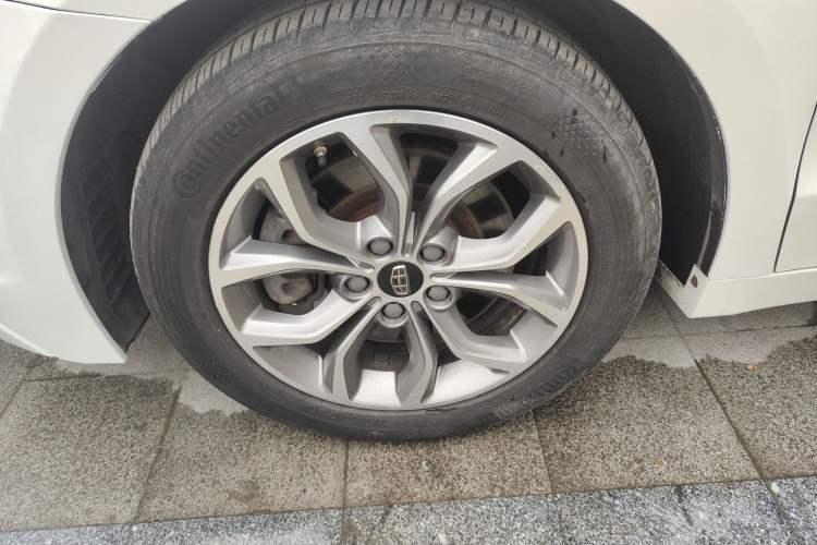 Used Geely Auto Emgrand GT 2016 1.8T Zunya Model
