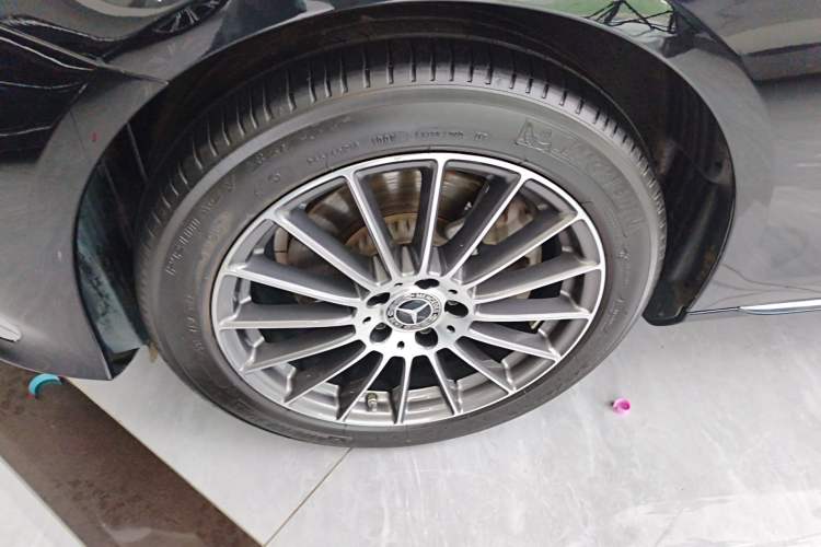 Used Mercedes-Benz E-Class 2021 Facelift E 260 L