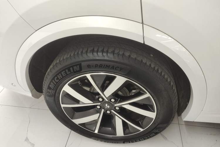 Used Li Auto L7 2023 Air model
