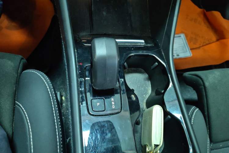 Used Volvo XC40 New Energy 2023 Long-Range PRO Version Gear Lever