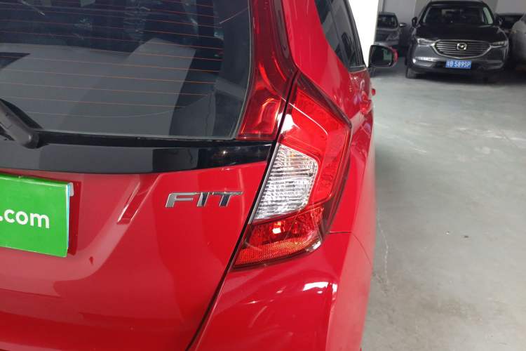 Used Honda Fit 2014 1.5L LX Manual Comfort Model
